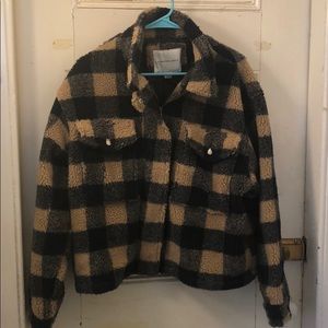 Women’s American Eagle Plaid Sherpa Jacket Size L